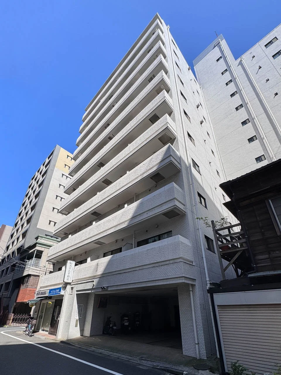 秀和日本橋箱崎レジデンス 7 オフィスビル外観 1