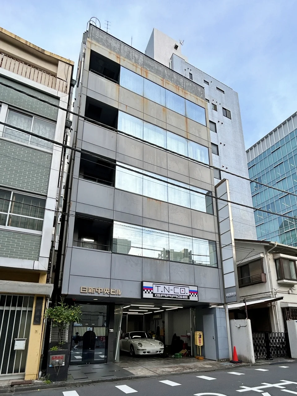 日新中央ビル 2 オフィスビル外観 2