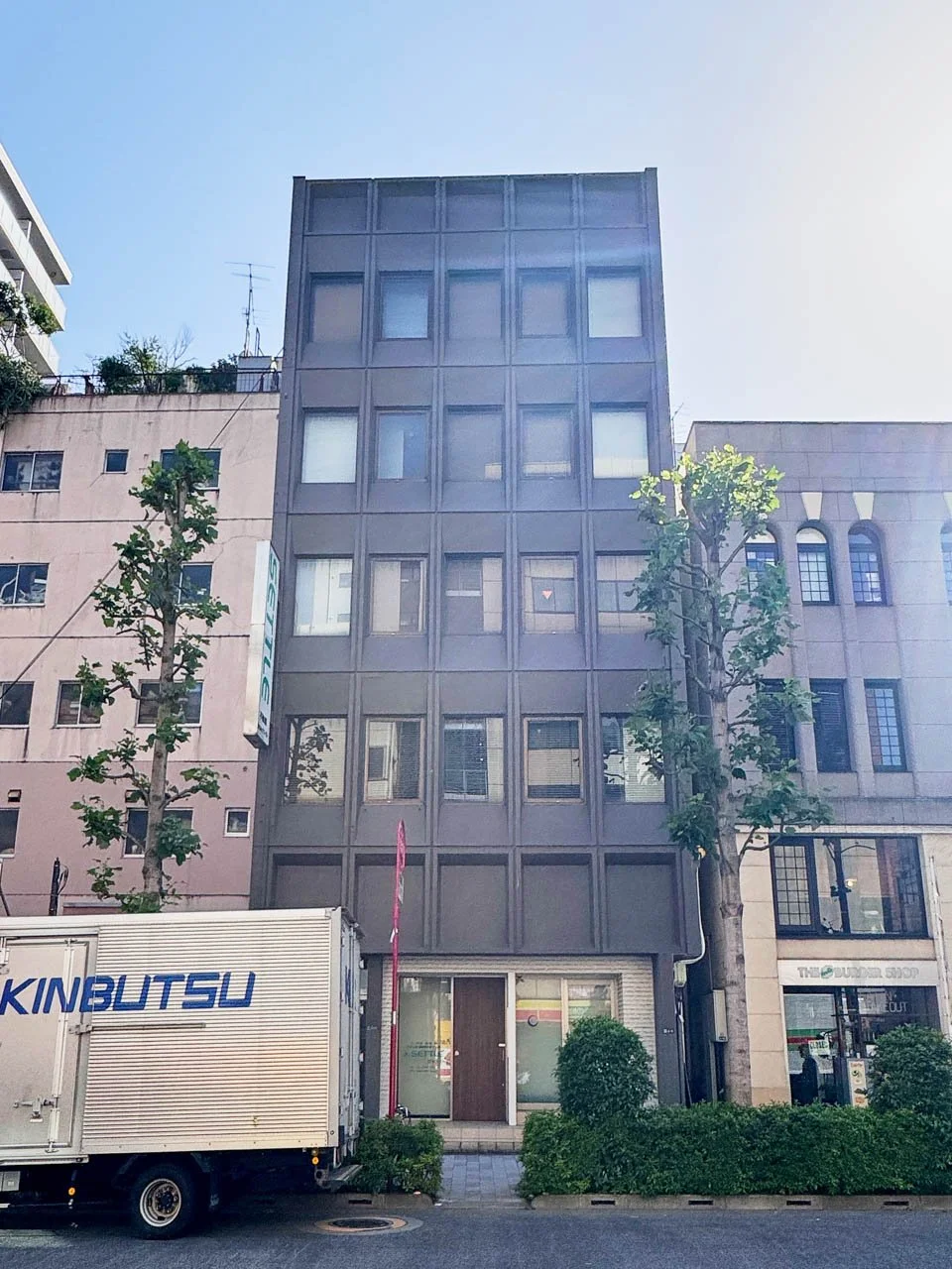 大建ビル 1階〜5階一括貸し 外観 2
