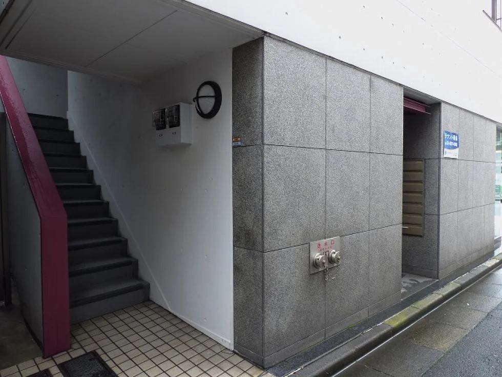 TM浜町ビル 7 エントランス 3