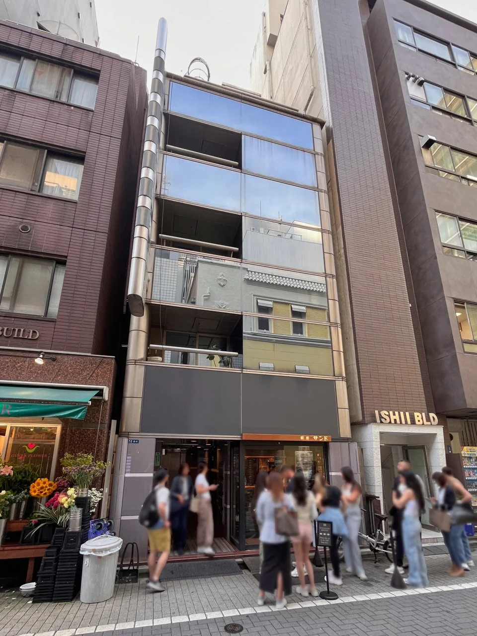 FyraGINZA 6 外観 1