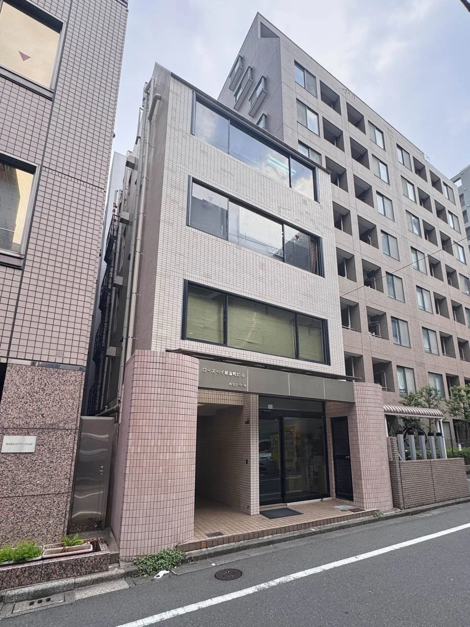 ローズベイ新富町ビル 4 オフィスビル外観 1