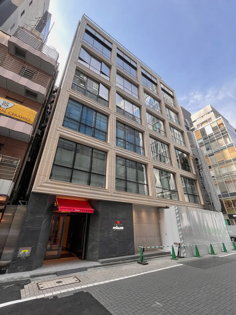 GINZA M TOWERビル