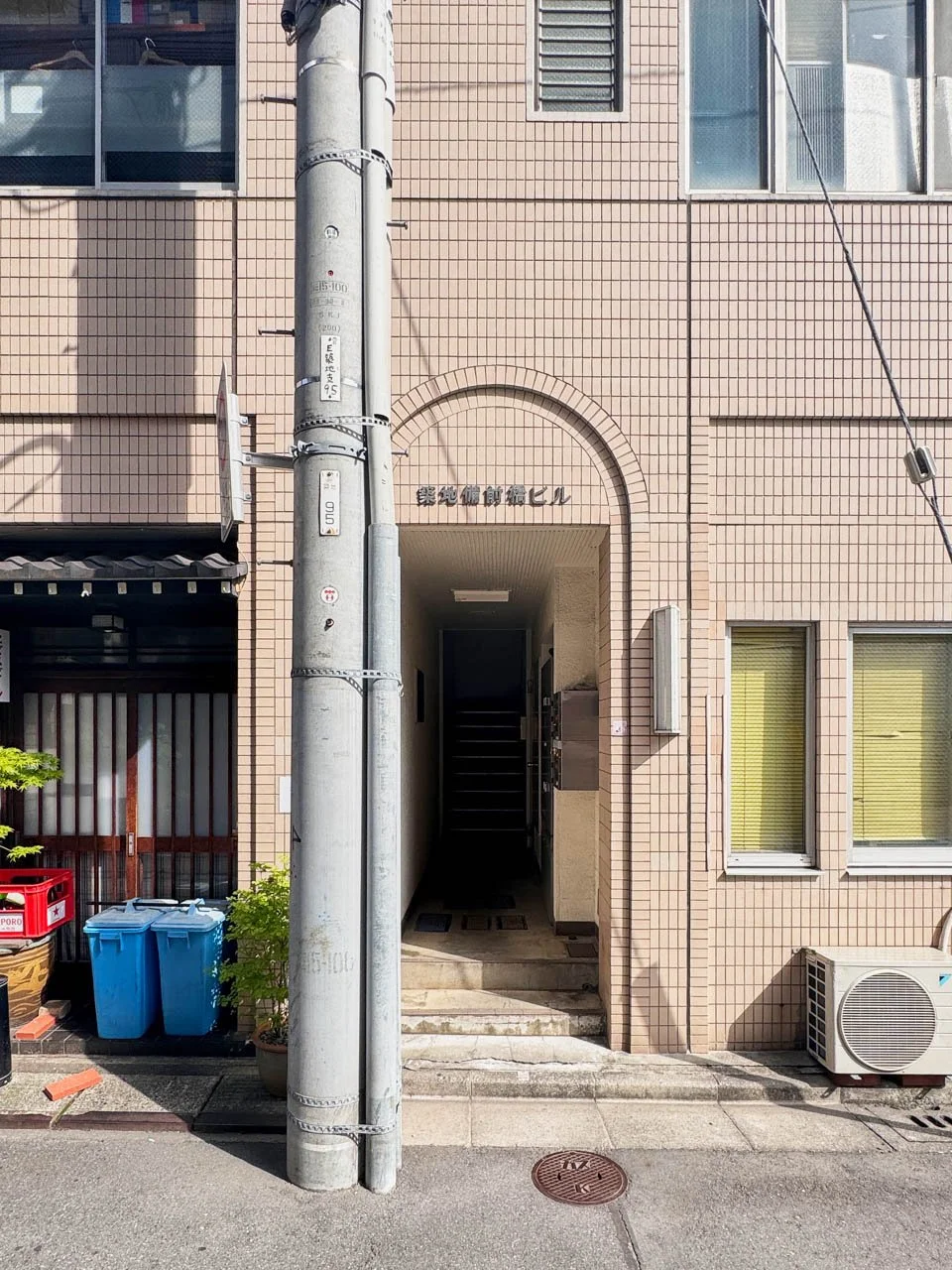 築地備前橋ビル 4 ビルエントランス 3