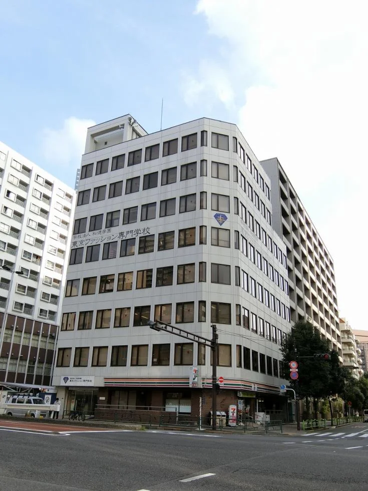 松屋明石町本館 5 オフィスビル外観 2