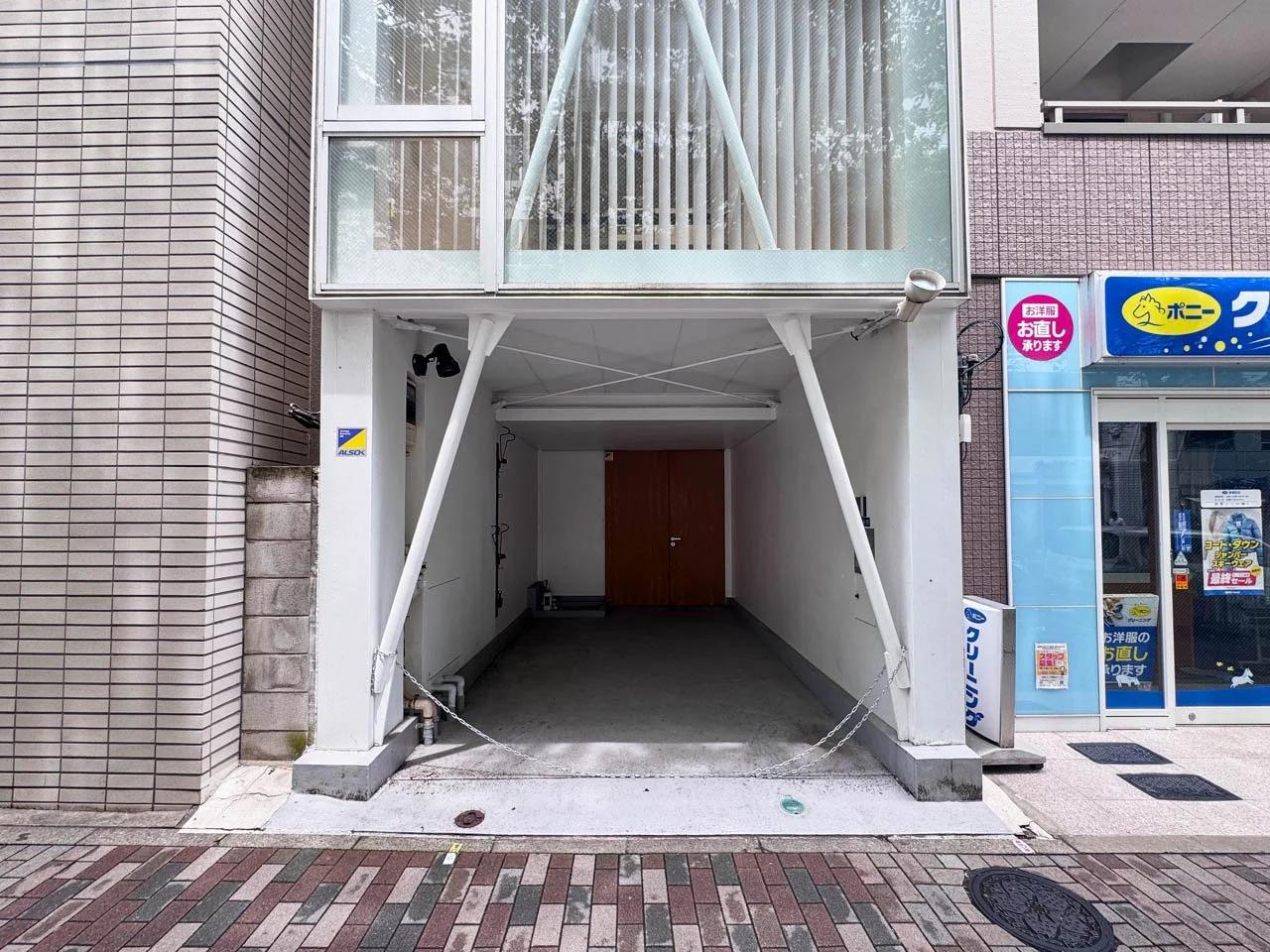 八丁堀 櫻庵 1階から4階1棟貸し エントランス 3
