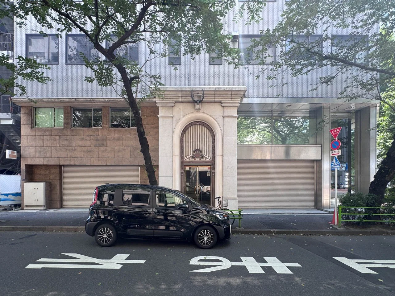 新々会館日本橋ビル(新々会館ビル) 3 ビルエントランス 6