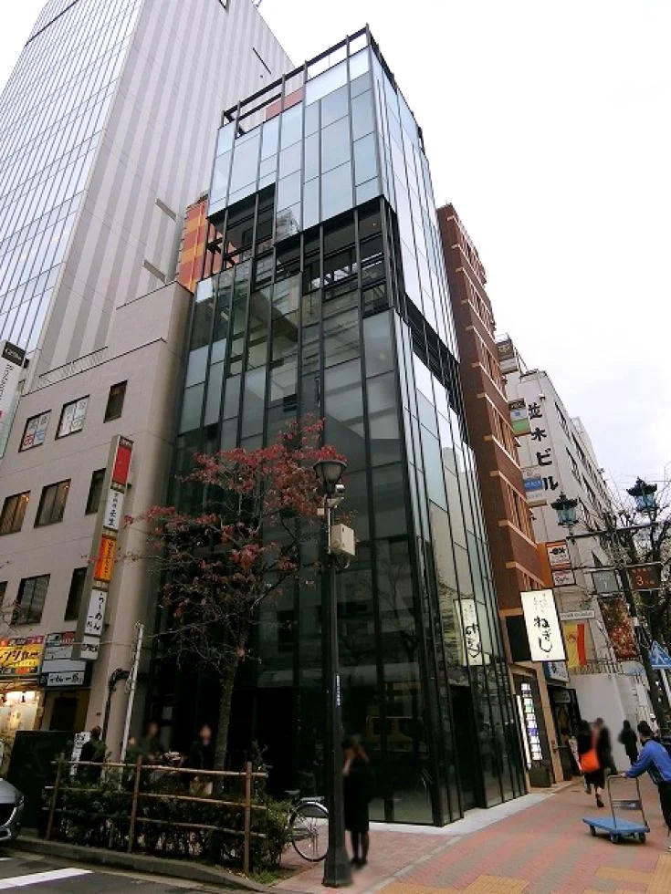 ギンザアールナツノビル 1階から3階セット 外観 1