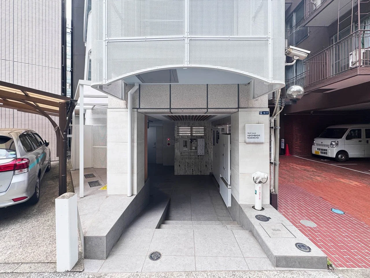 TRUST VALUE 日本橋小網町ビル 3 ビルエントランス 3