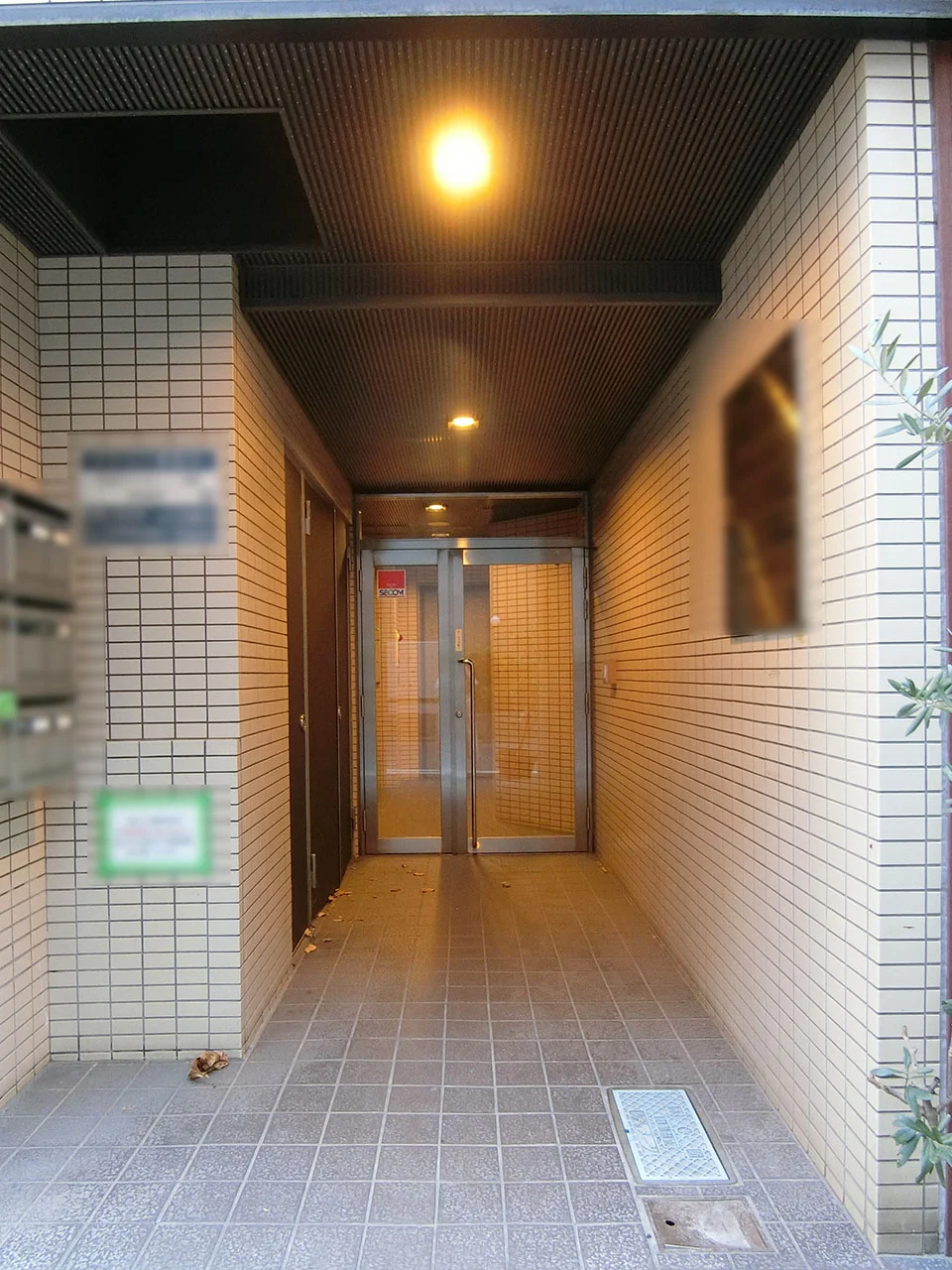 港新川ビル 6 エントランス 3