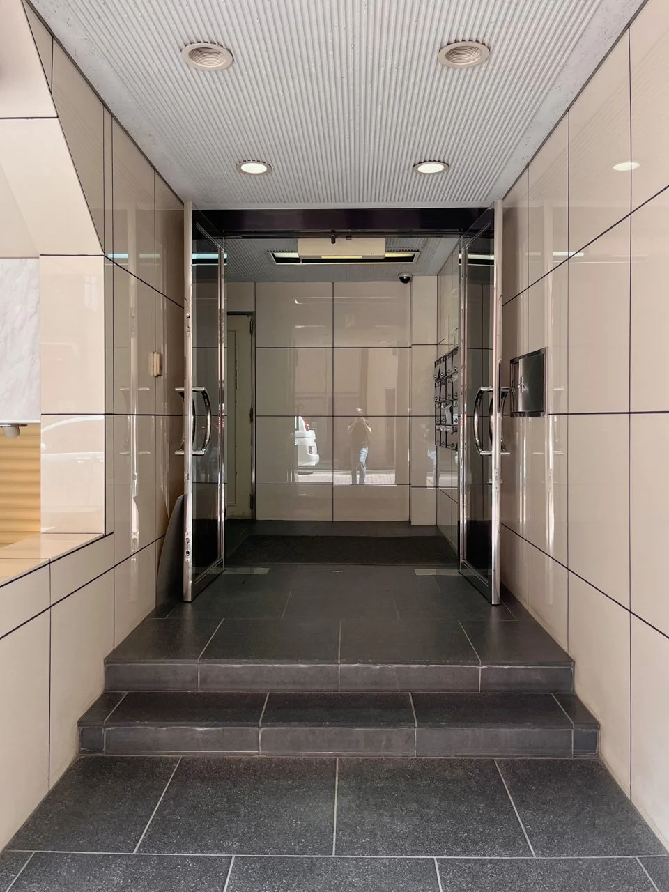 MELDIA GINZA CENTRAL BUILDING2ビル 7 エントランス 4