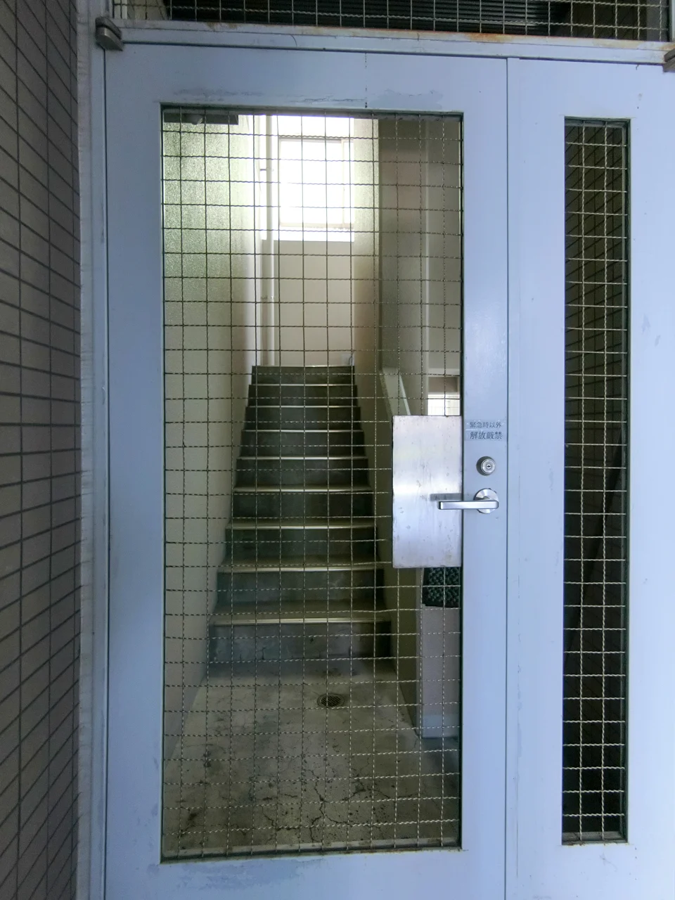 THE PORTAL Ningyocho 10 ビルエントランス 3