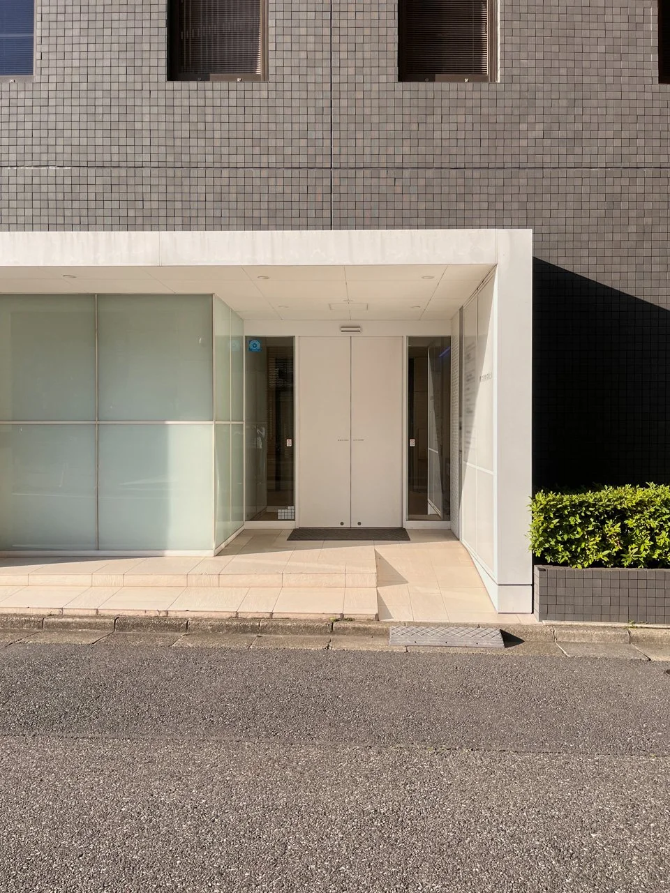 東京建物京橋ビル 8 エントランス 4