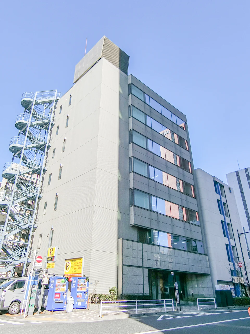 リードシー築地 5 外観 2
