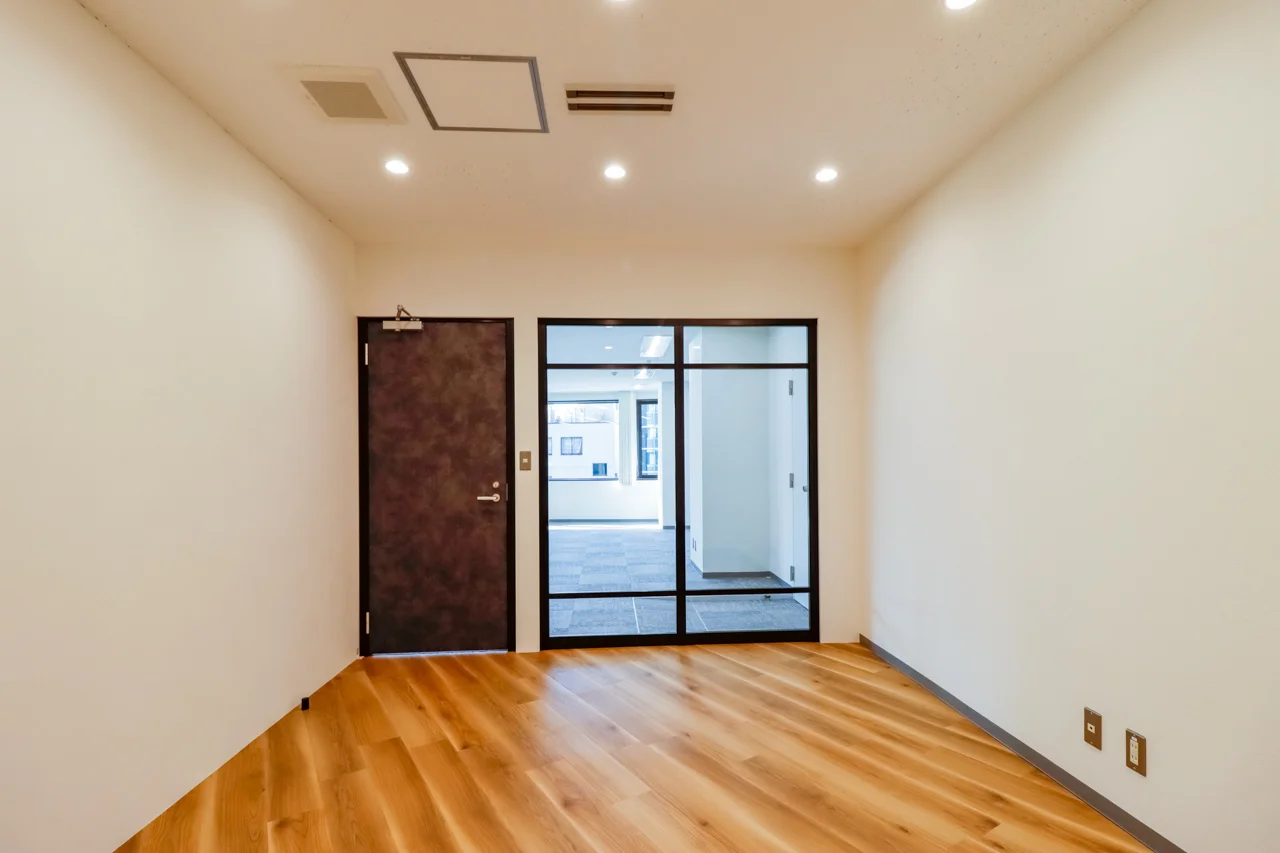 Shinto GINZA EAST 4 会議室 8