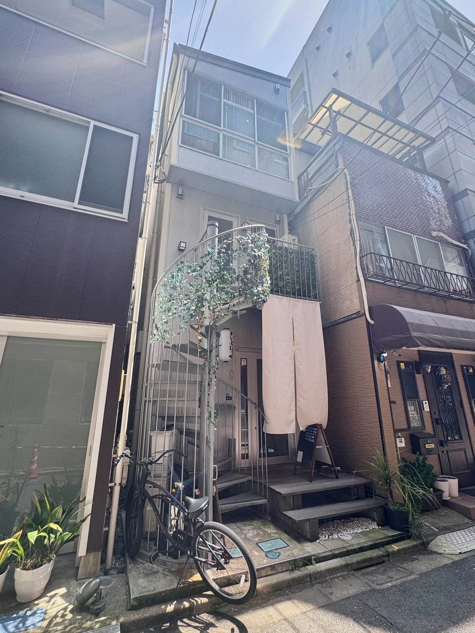 蘭ビル 2階3階メゾネット 外観 2