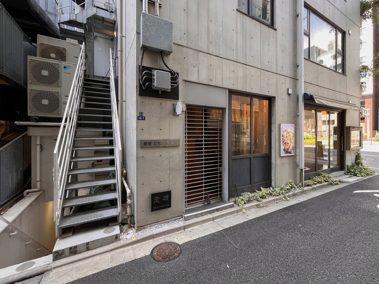 銀座とりやまビル 3~6階 セット エントランス 3