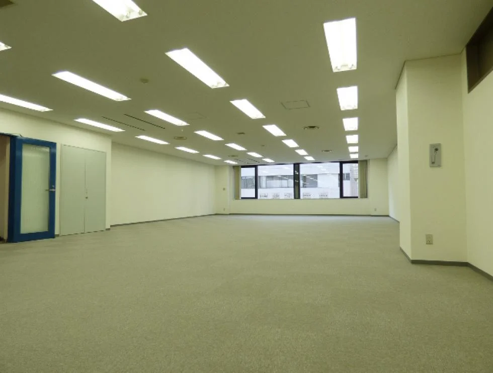 大基ビル 5 執務室 9