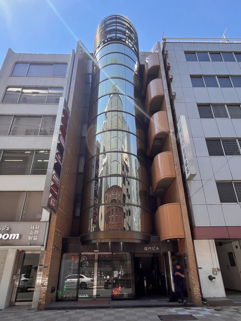 銀座石川ビル 1階・2階セット オフィスビル外観 2
