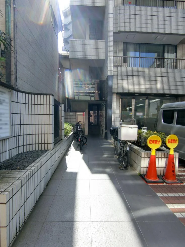 室町フェニックスビル 7 ビルエントランス 5