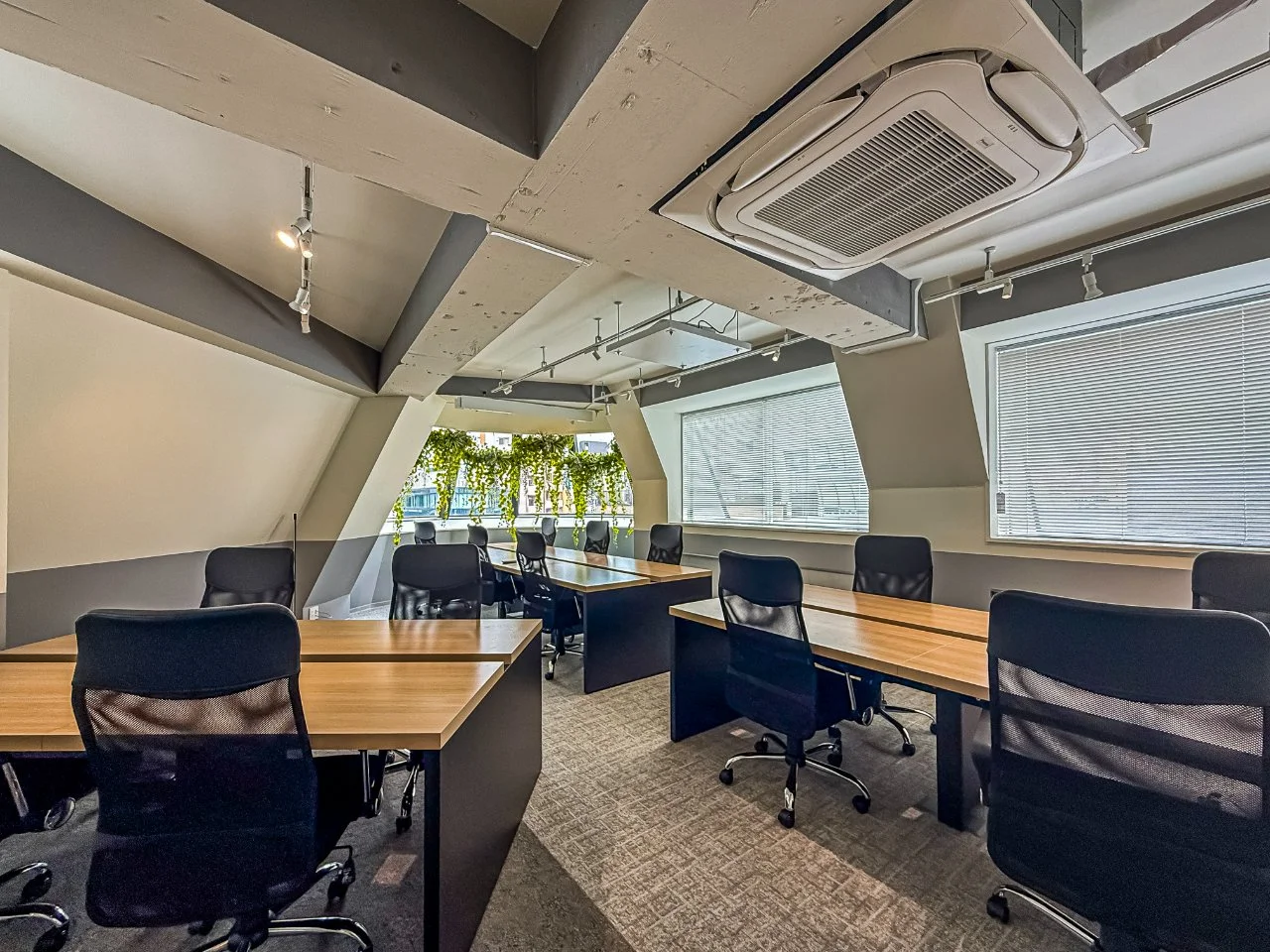 GLOWTHIA東日本橋 6