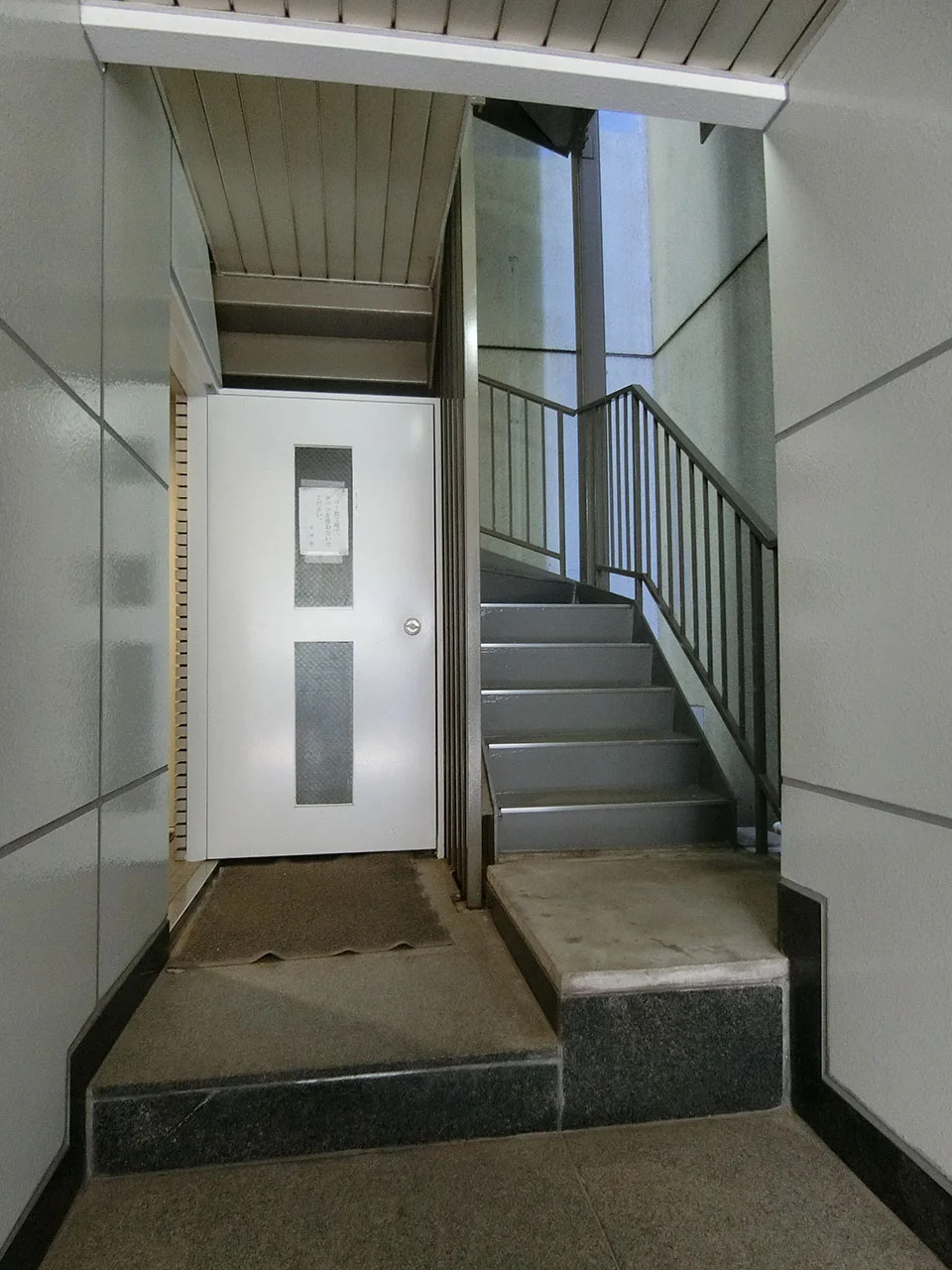 箱崎KYビル 3 エントランス 4