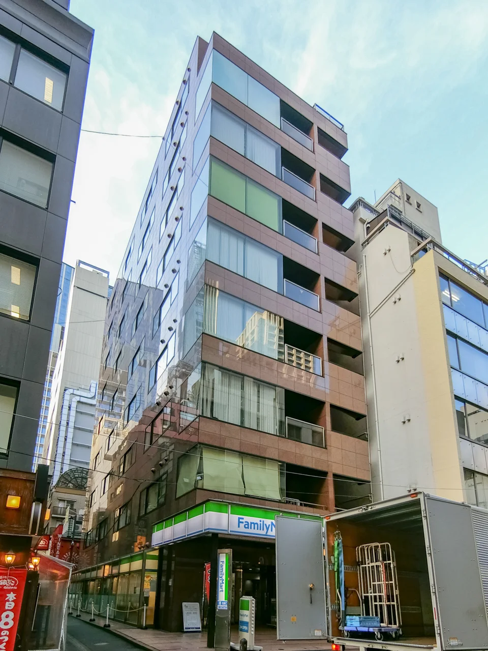 八重洲加藤ビル 4 オフィスビル外観 1