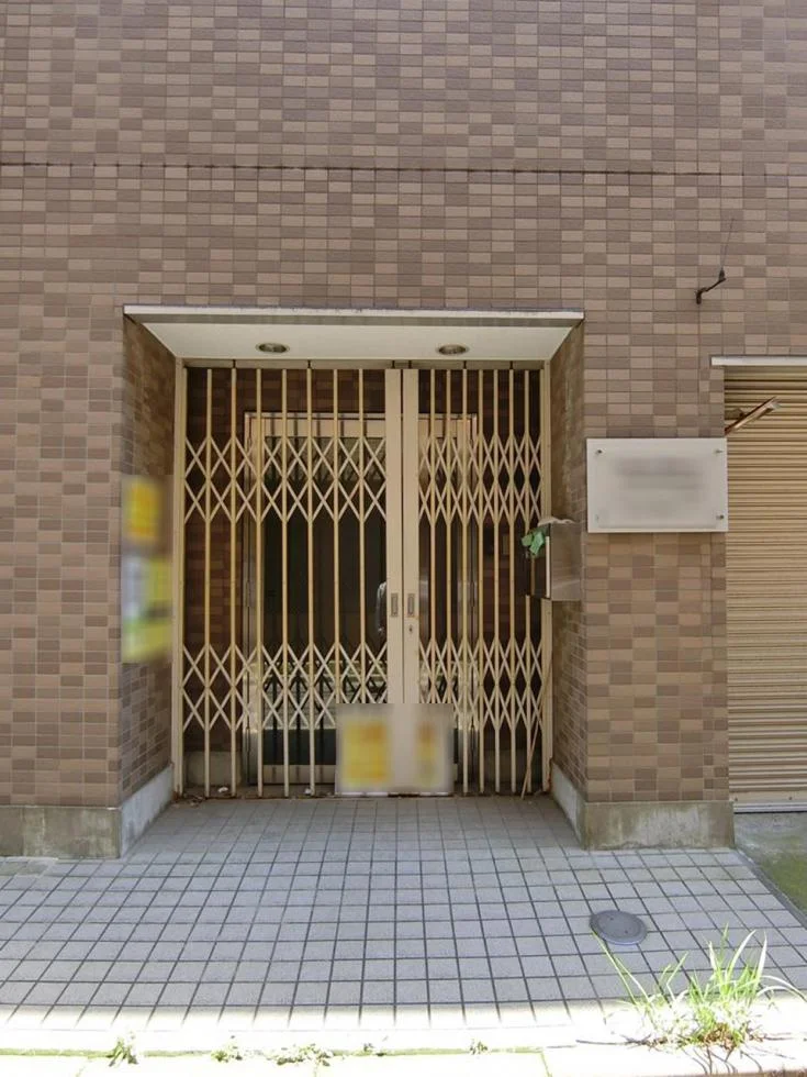 BESPOKE APAARTMENTS 1階から5階一棟貸し エントランス 3