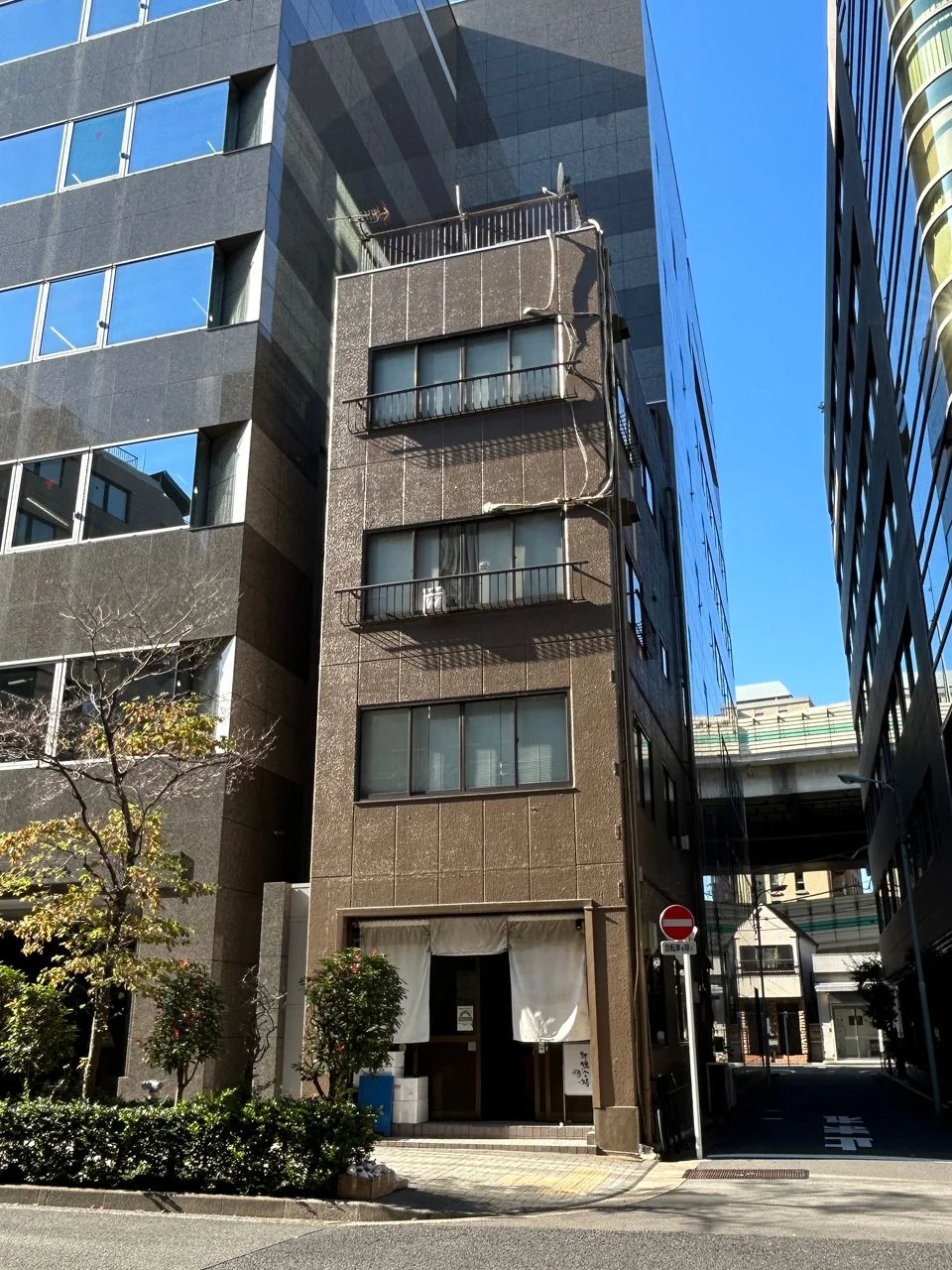 石塚ビル 1 外観 1