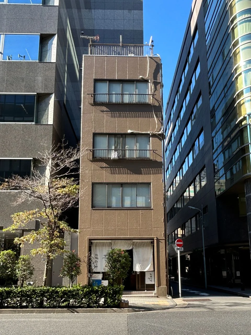 石塚ビル 1 外観 2