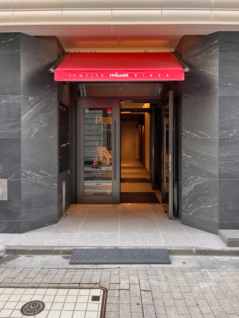 GINZA M TOWERビル 3 ビルエントランス 4