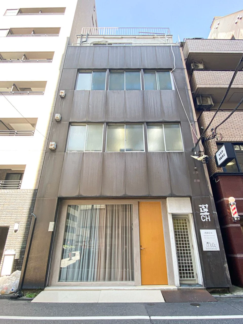 内田ビル 3 オフィスビル外観 2