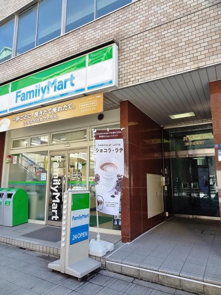 共同ビル(新小伝馬町) 8 ビルエントランス 5