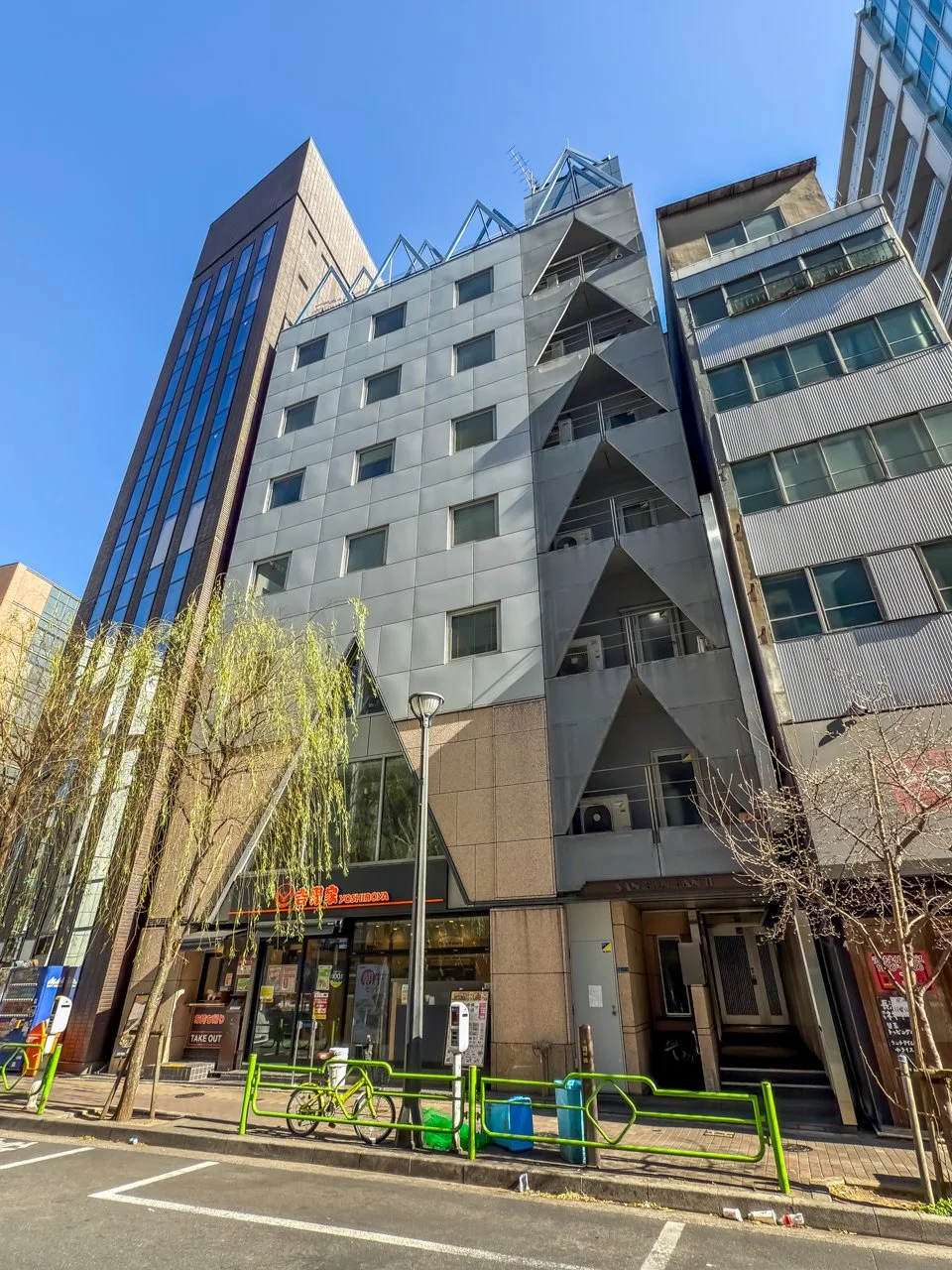 銀座参番館Ⅱ 3 オフィスビル外観 1