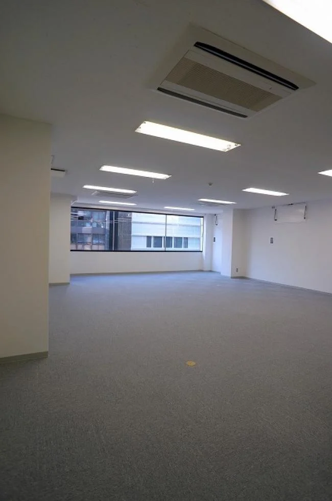 銀座リヨンビル 6 執務室 6