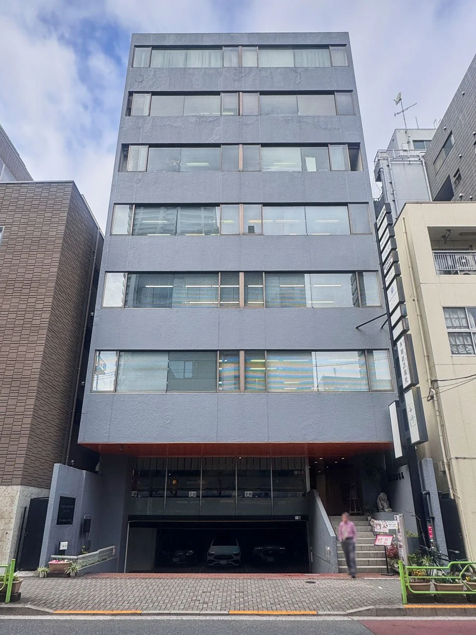 ツカコシビル 6 オフィスビル外観 3