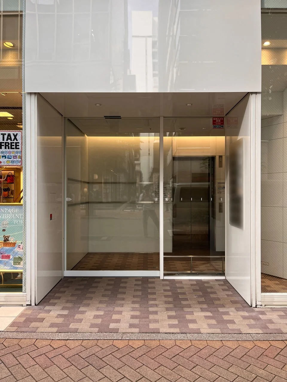GINZA URBAN 21 BLDG. B1-3階セット エントランス 4