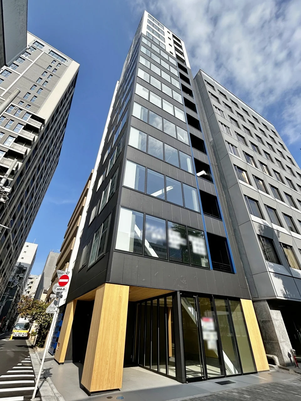 日本橋本町東石ビル 7 オフィスビル外観 1