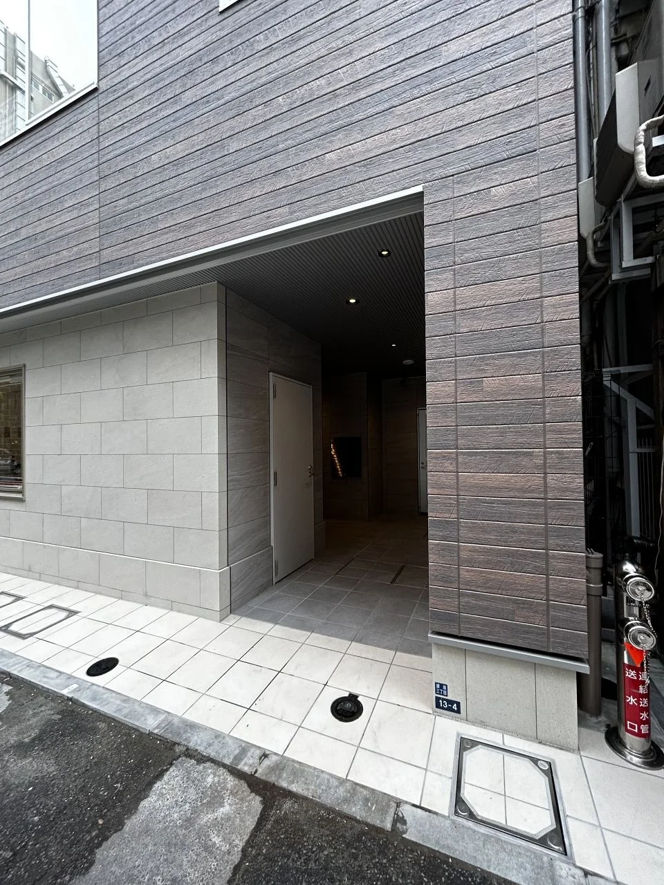 銀座スカイビル 5 エントランス 3