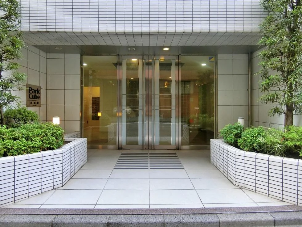 パークキューブ茅場町 6 エントランス 3