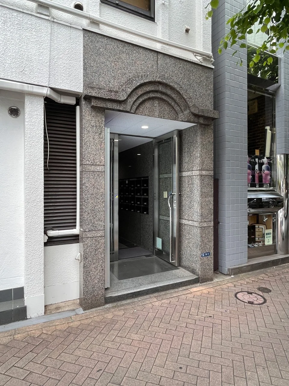 HOLON GINZAⅡ 5 ビルエントランス 4