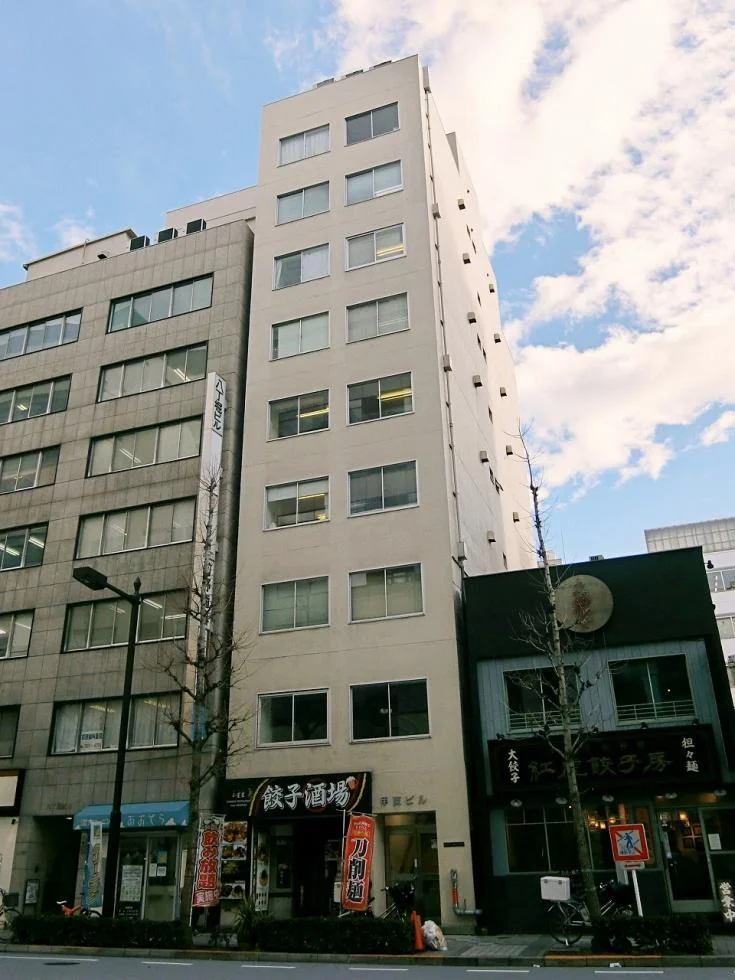 甲東ビル 4 オフィスビル外観 1