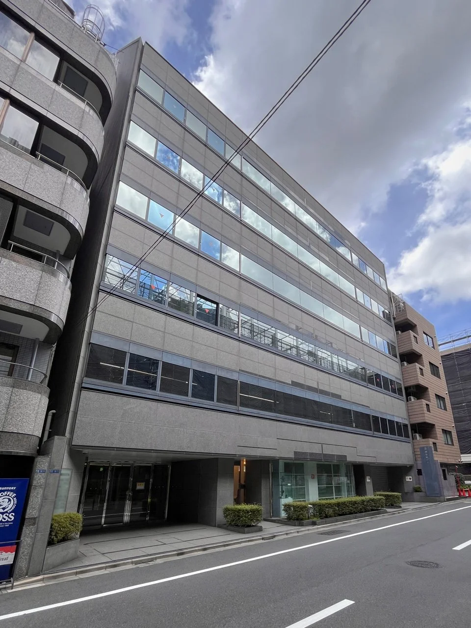銀座エスシービル 8 オフィスビル外観 1