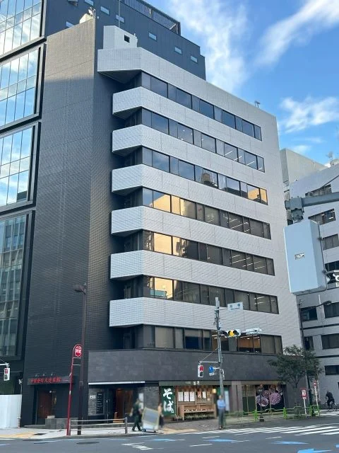 JP-BASE京橋 8 オフィスビル外観 1