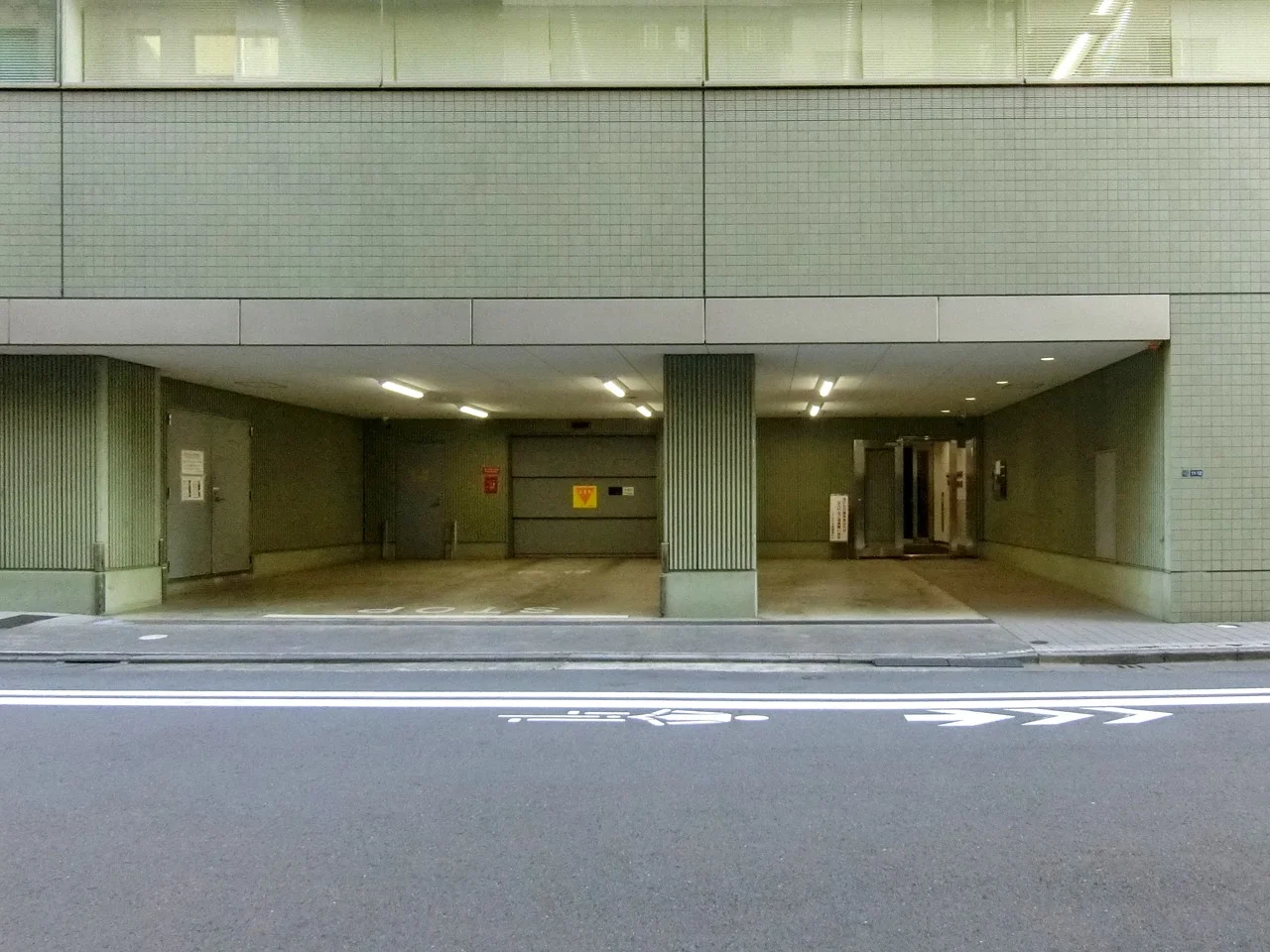 JPR日本橋堀留ビル 5 ビルエントランス 10