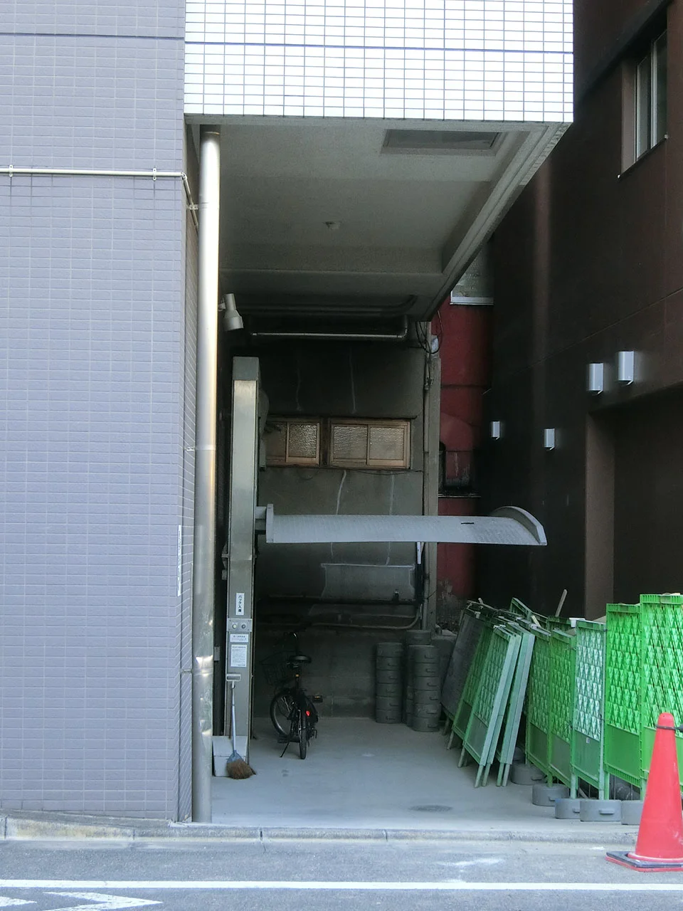浜町公園ビル 3 オフィスビル外観 3