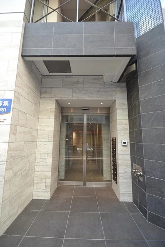 BizSQUARE GINZA 7 ビルエントランス 5