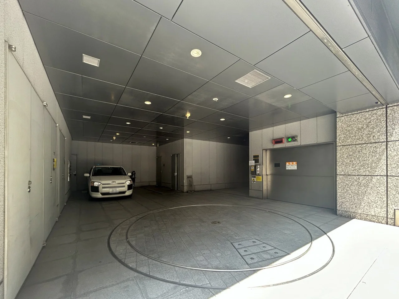 Daiwa八丁堀駅前ビル 5 ビルエントランス 8