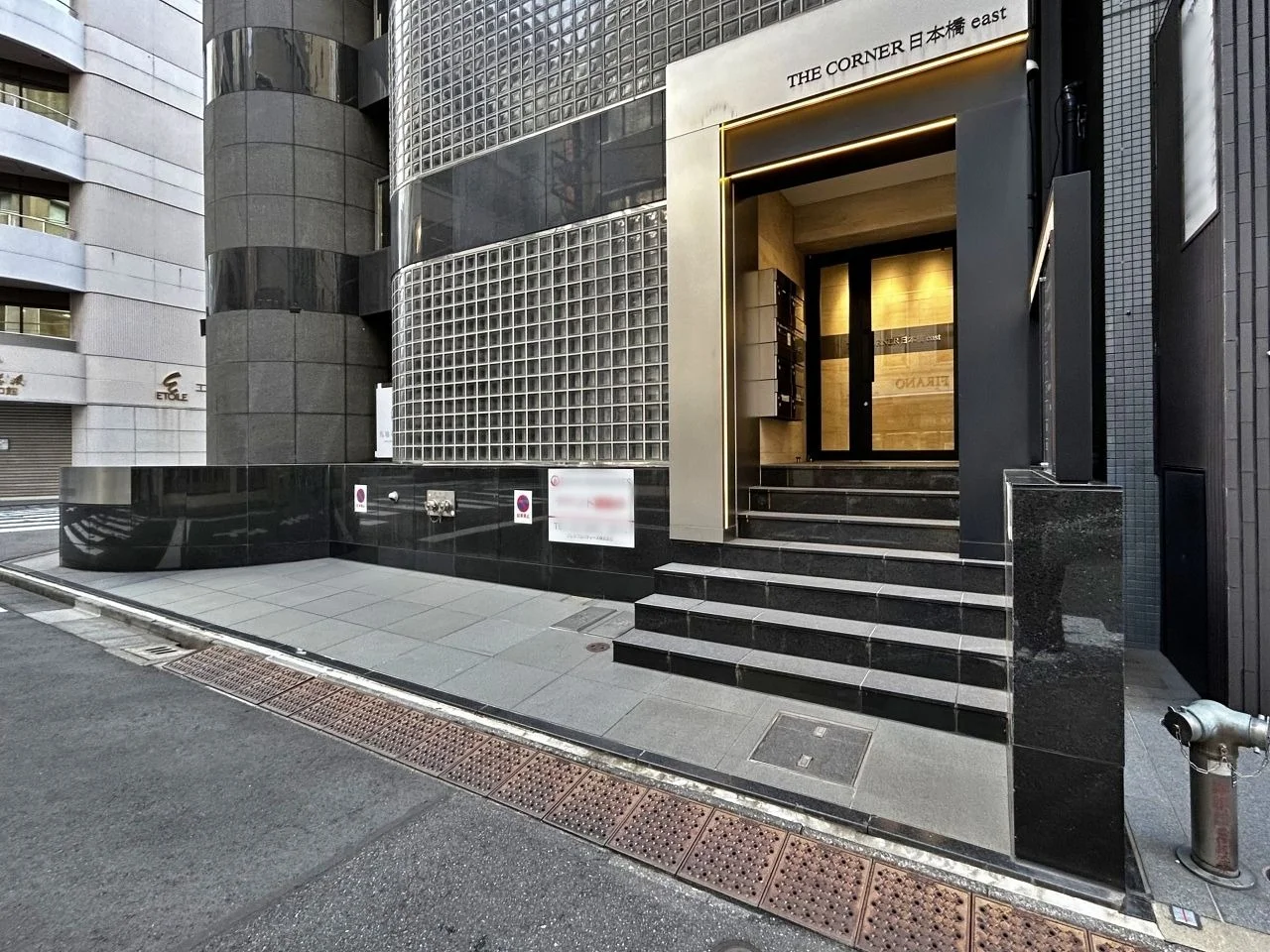 THE CORNER 日本橋 eastビル 4 ビルエントランス 6