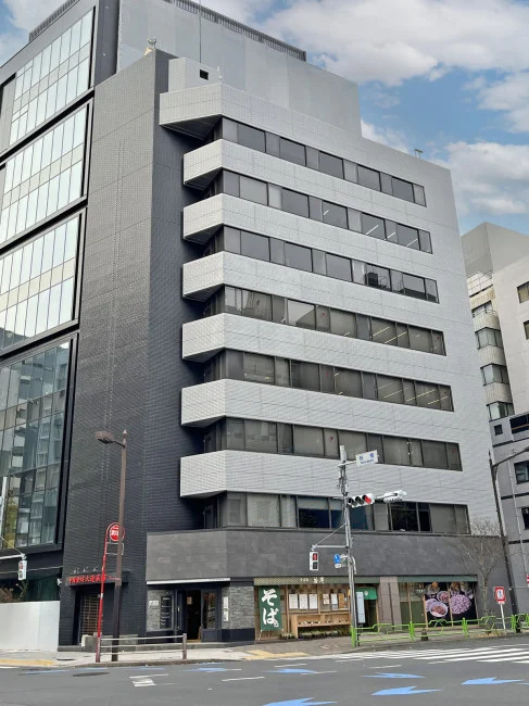 JP-BASE京橋 3 オフィスビル外観 1